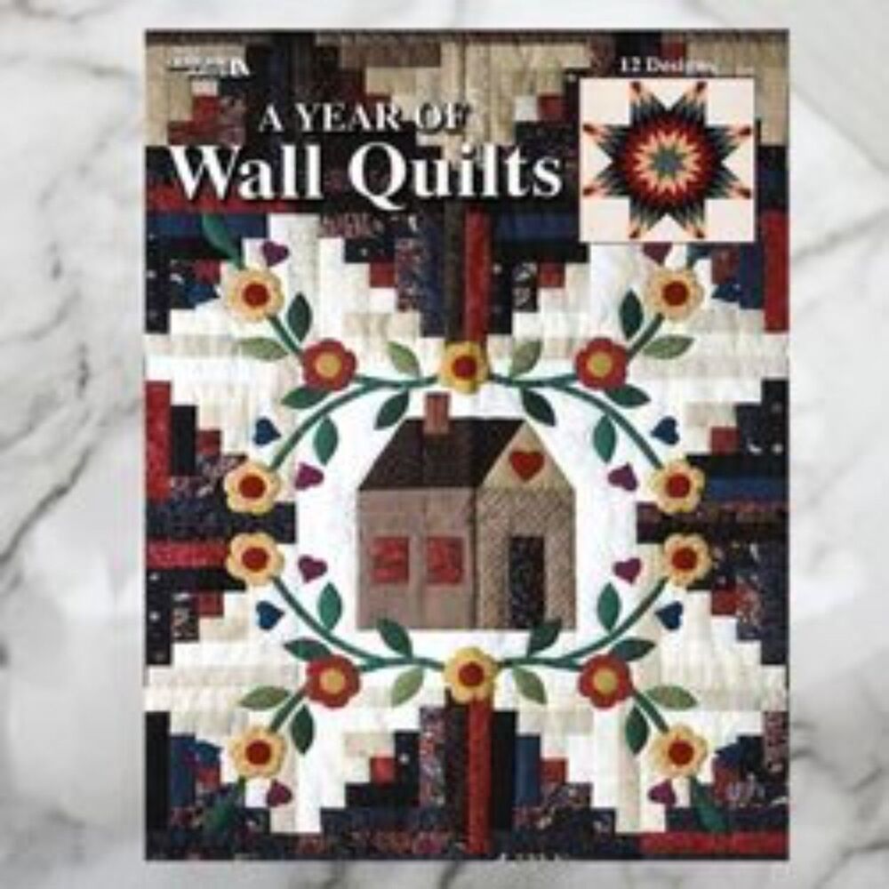 A Year of Wall Quilts Leisure Arts #1740 Seasonal Quilt Patterns Book (1997)